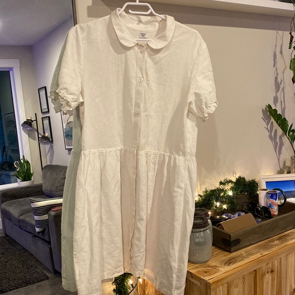 Sunday best linen dress - Picture 1 of 5